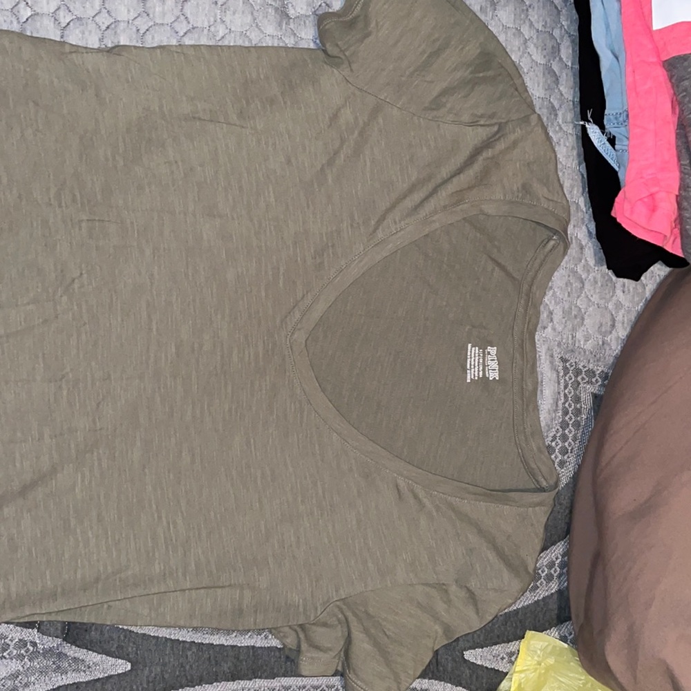 Pink t-shirt